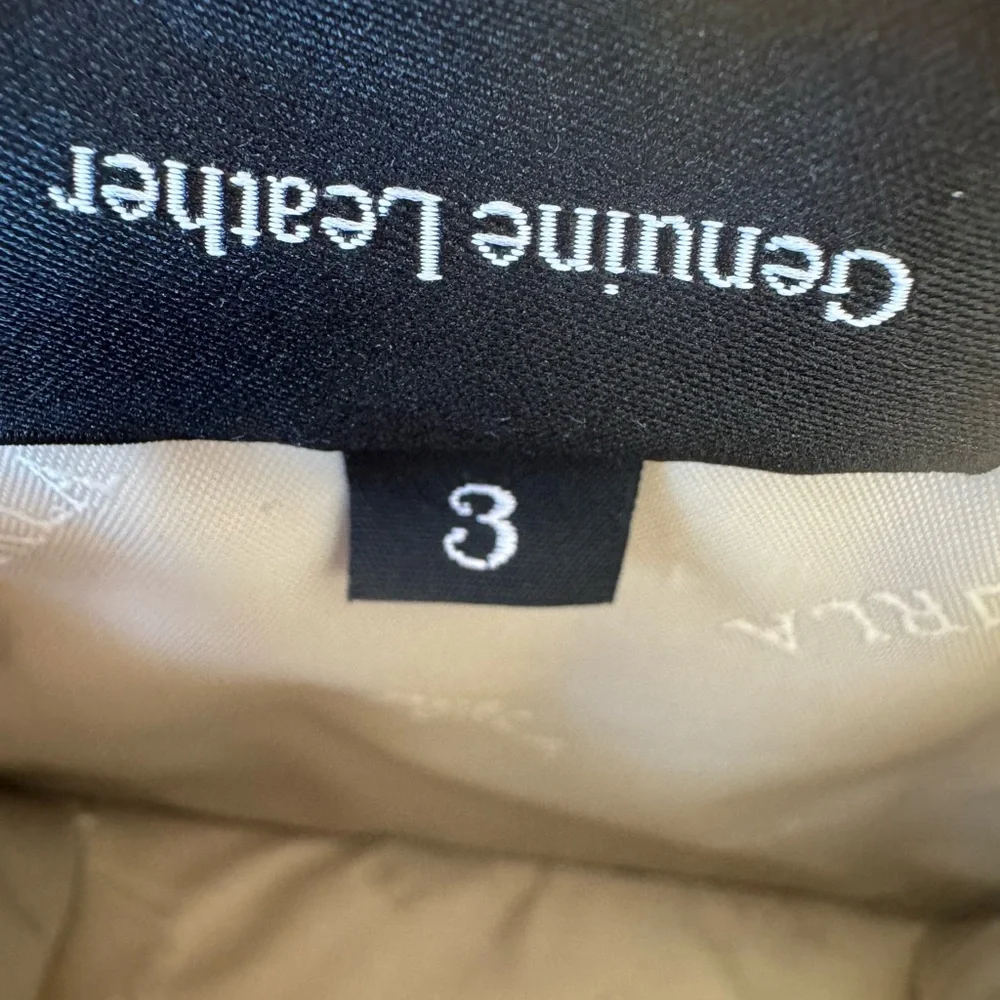 Furla Rare Authentic Y2K 90s Shoulder Mini Tote Bag in Cream Leather - Picture 5 of 13